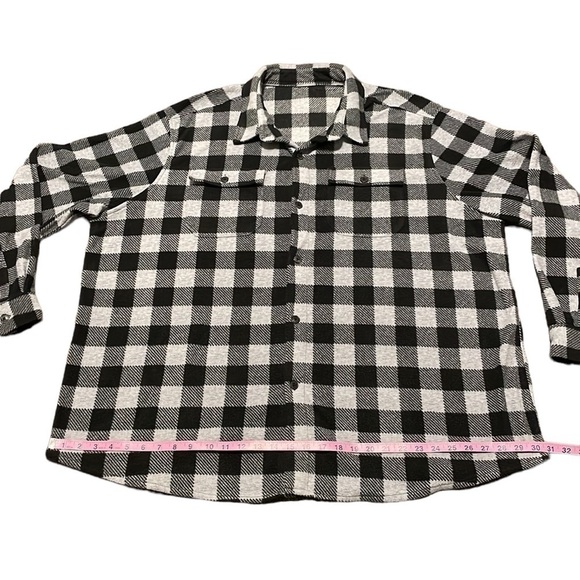 Buffalo Plaid Black & Grey Fleece Button Down Jacket - Size 3X - Picture 8 of 11